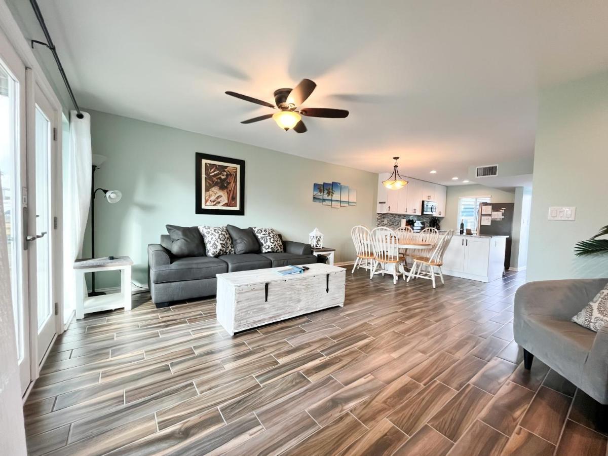 Rockport Waterfront Condo With A View Bagian luar foto