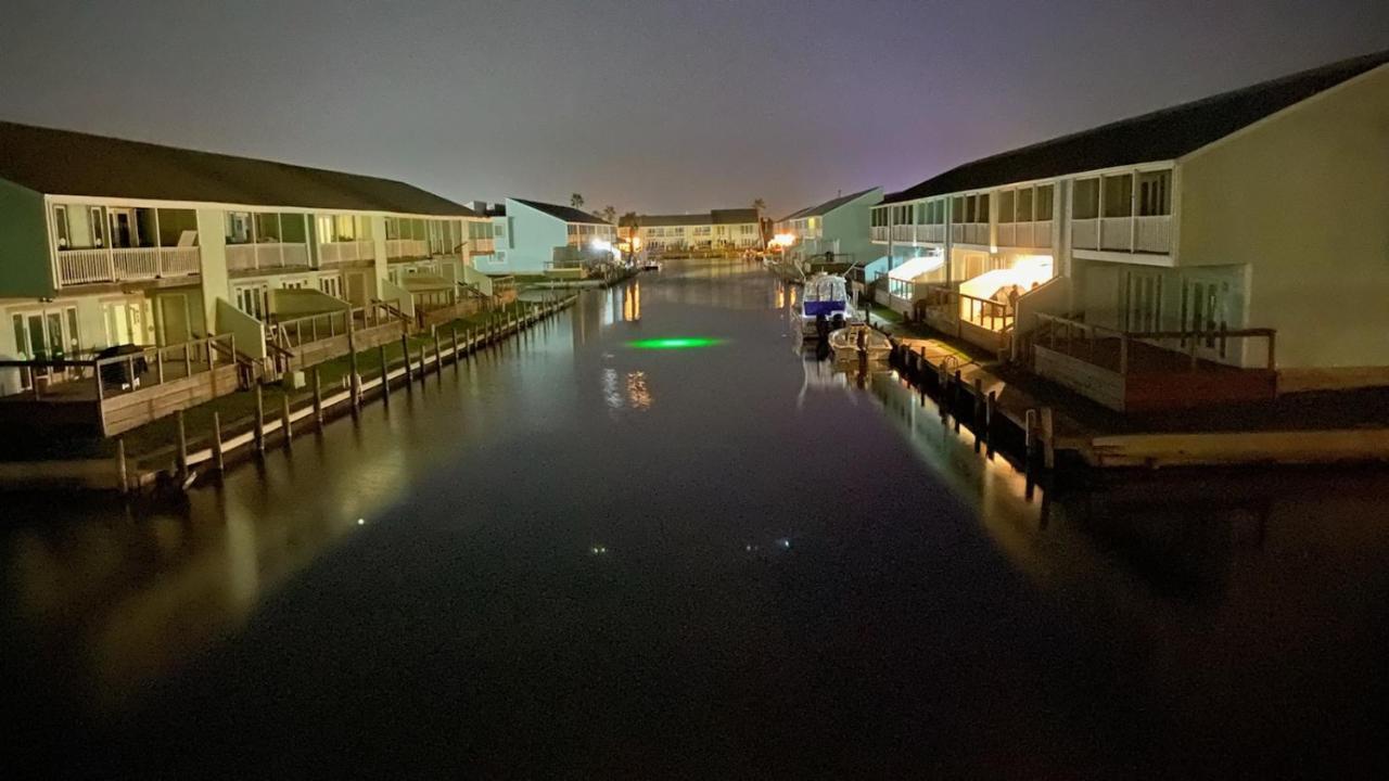 Rockport Waterfront Condo With A View Bagian luar foto